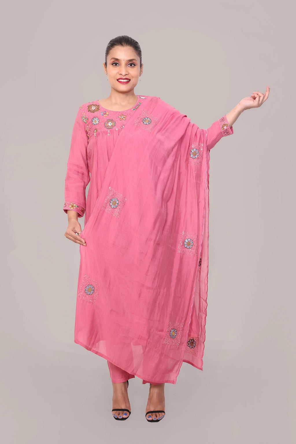 Ruby – 3 Piece Salwar Suit (Pink)