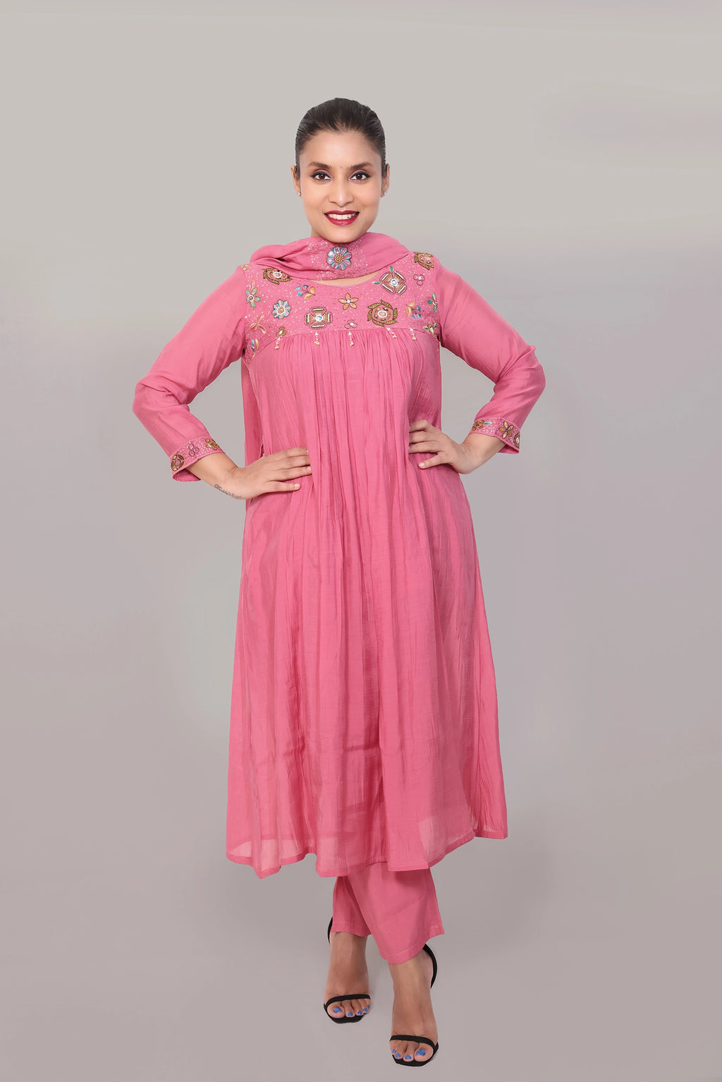 Ruby – 3 Piece Salwar Suit (Pink)