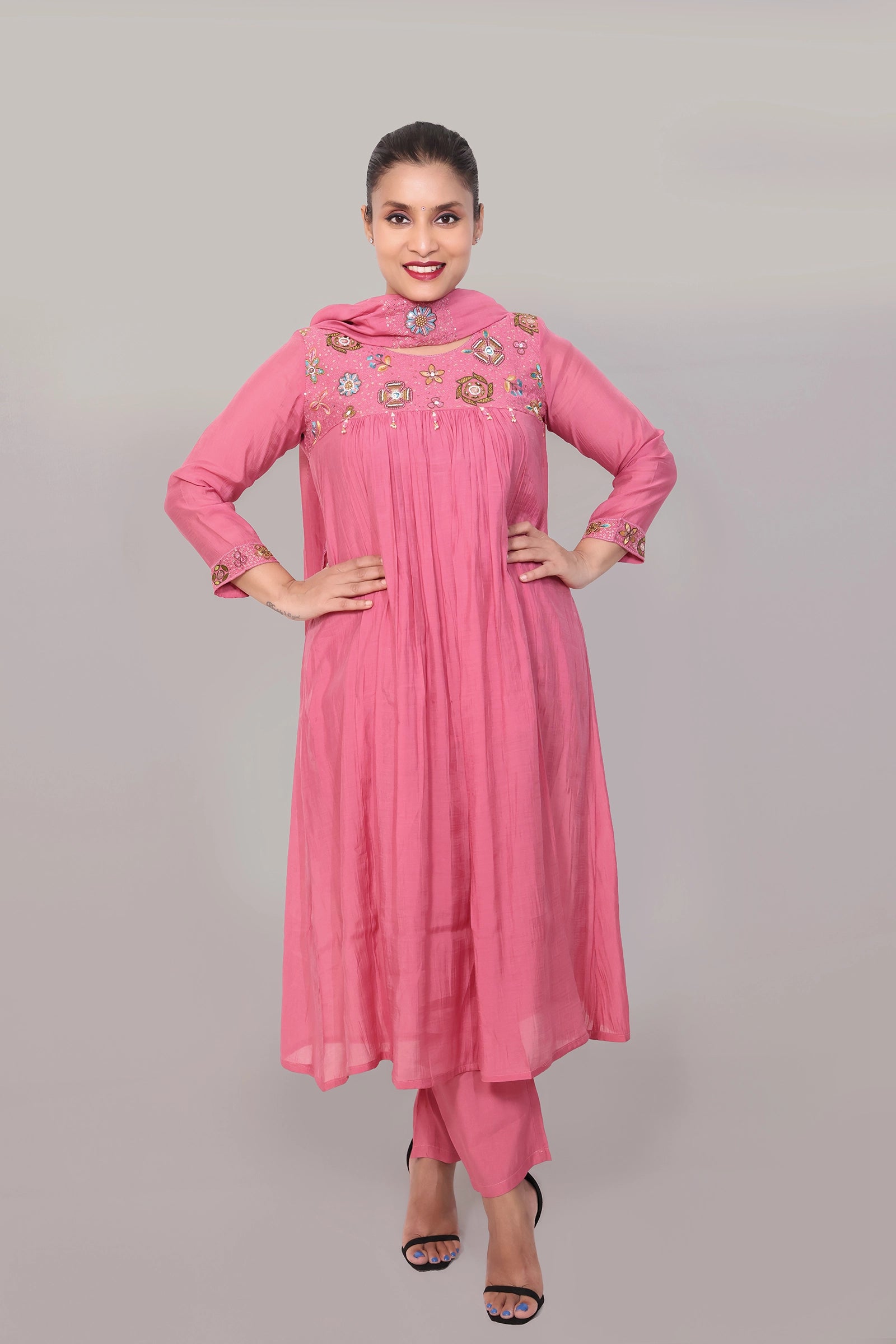 Ruby – 3 Piece Salwar Suit (Pink)