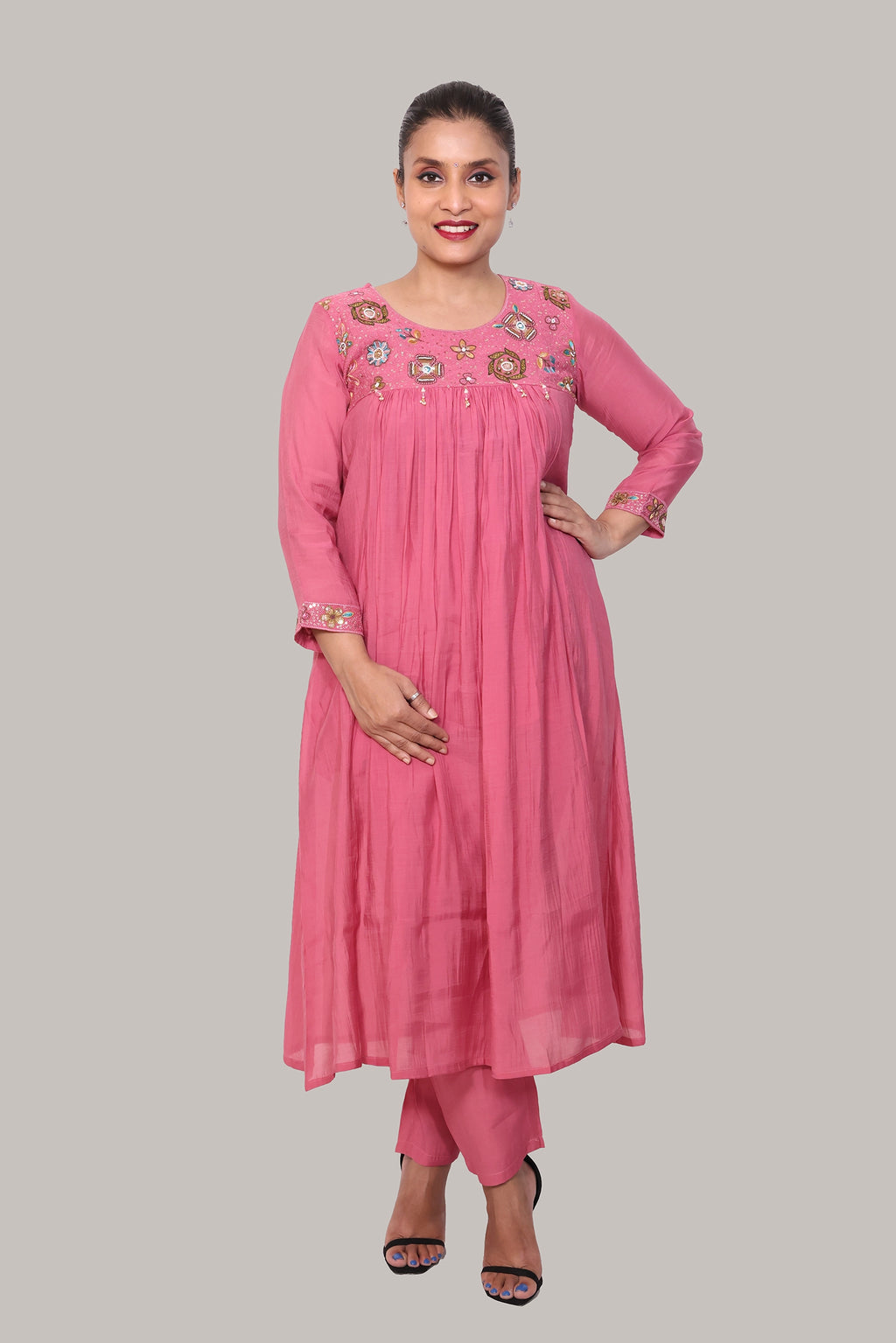 Ruby – 3 Piece Salwar Suit (Pink)