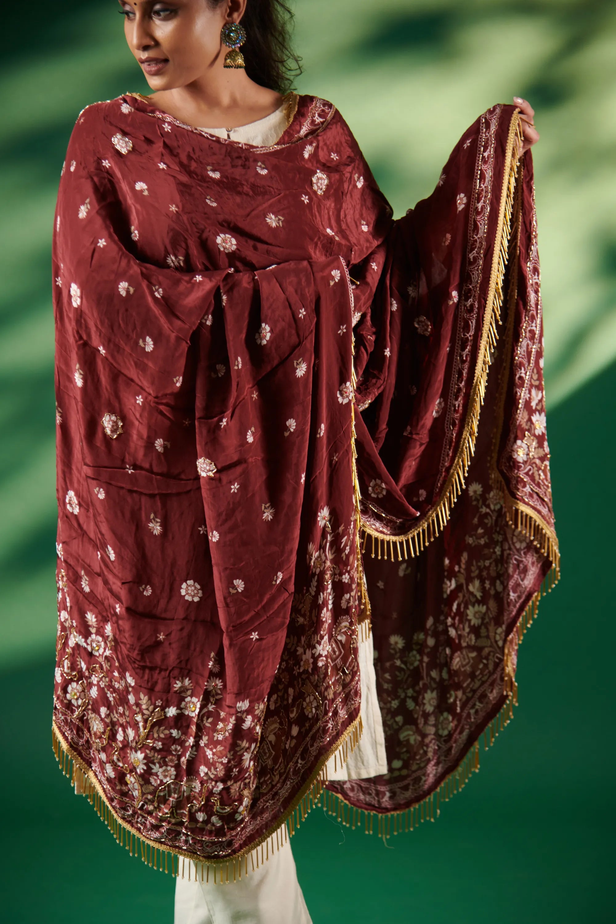 Rajrani Pure Crepe Handwork Dupatta