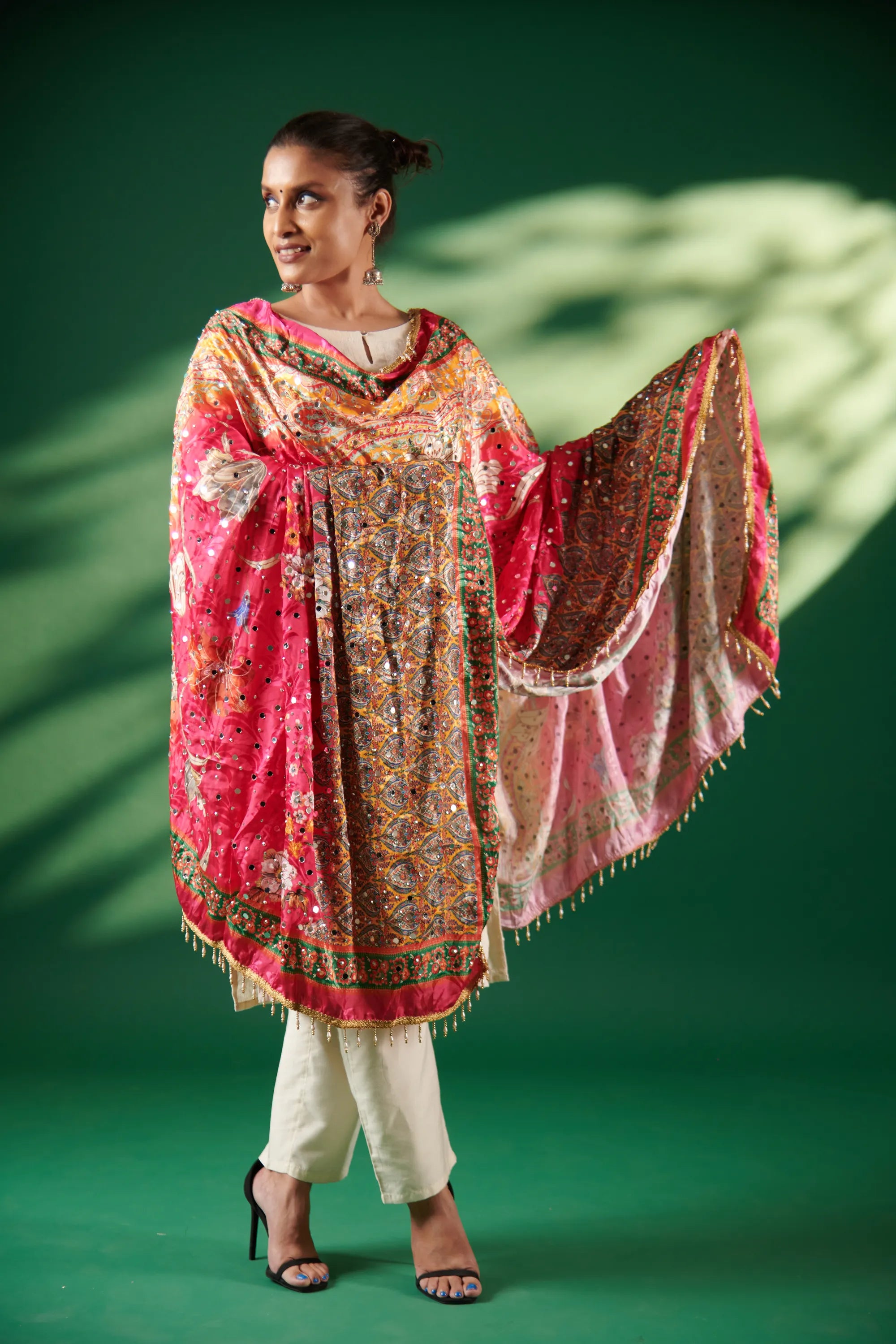 Gulnaar Mirror-Embellished Jacquard Dupatta