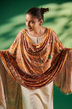 Noor-e-Zamīn Mirror-Embellished Jacquard Dupatta