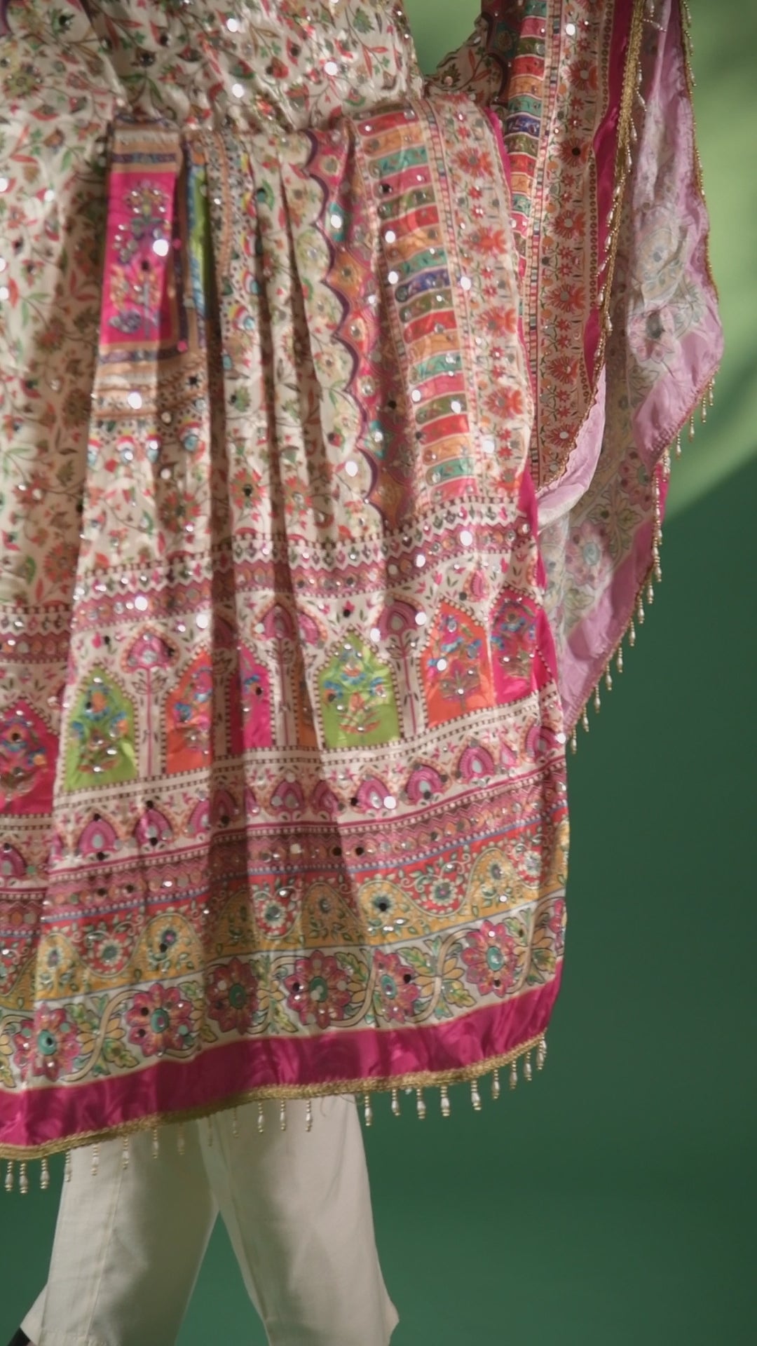 Sheesh Mahal Mirror-Embellished Jacquard Dupatta