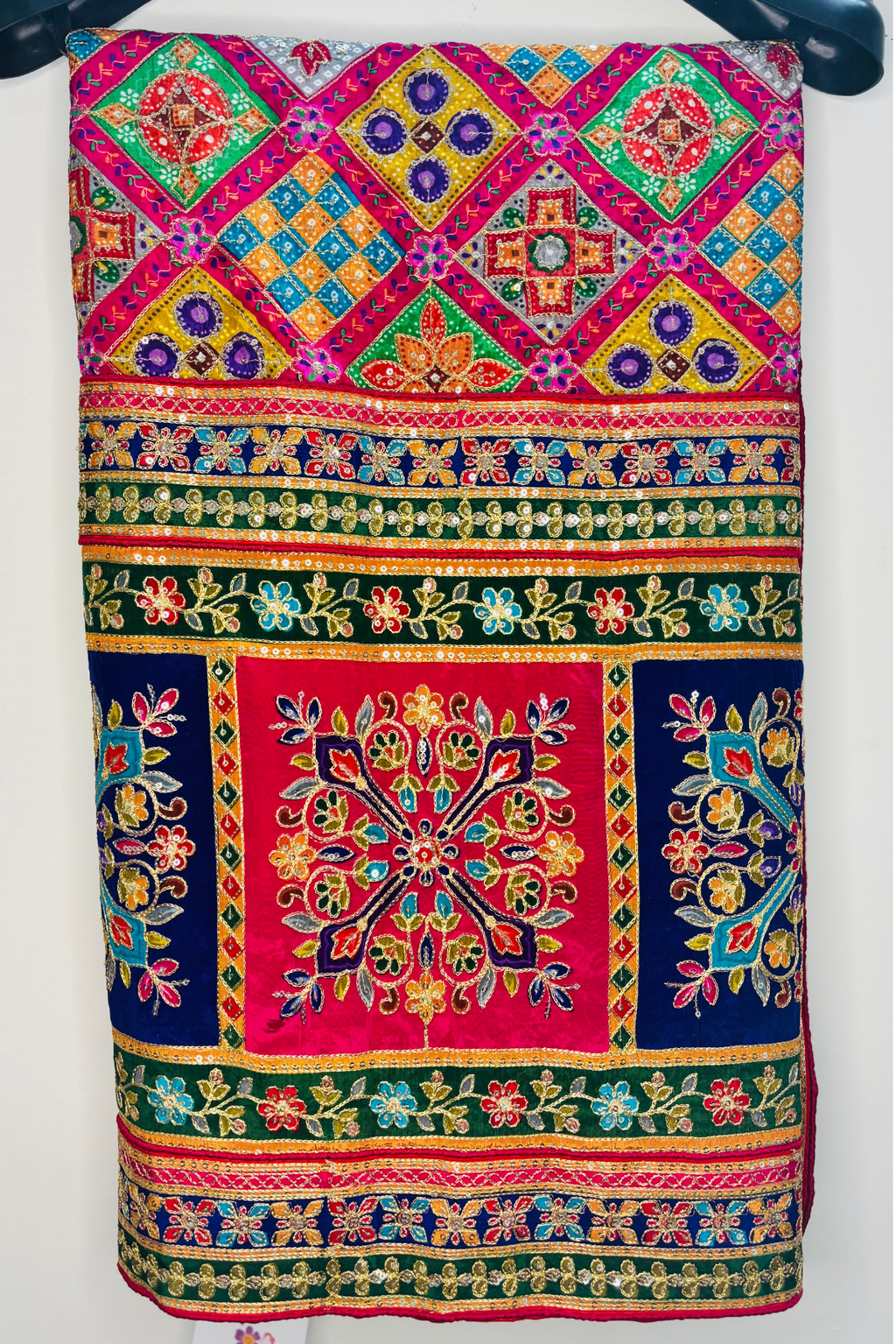 Rajvanshi - Crepe Dupatta