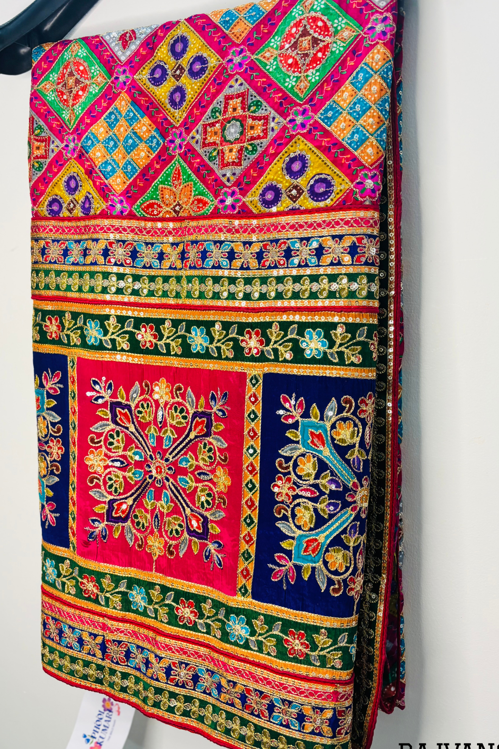 Rajvanshi - Crepe Dupatta