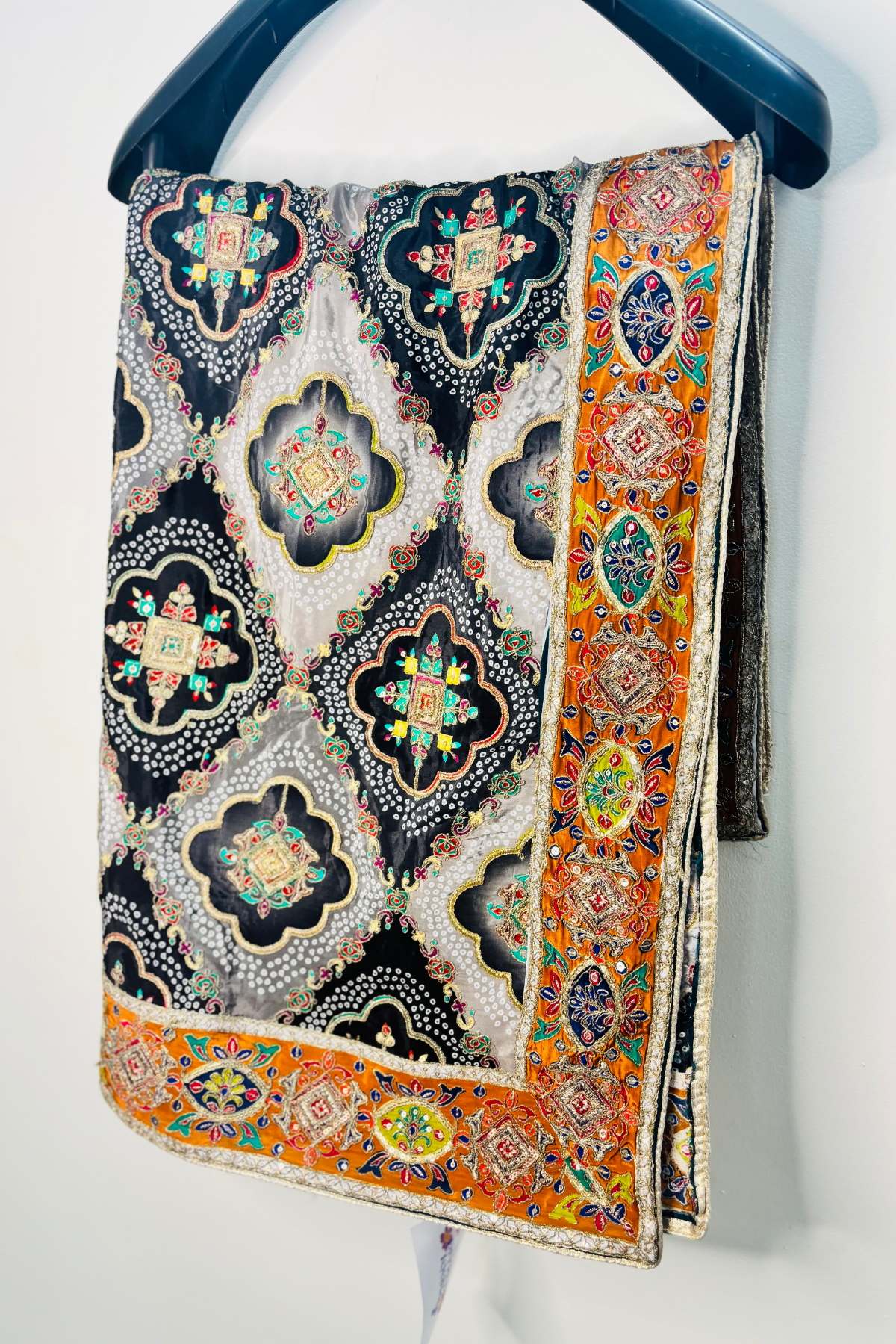 Zaheen - Black & Silver Crepe Dupatta