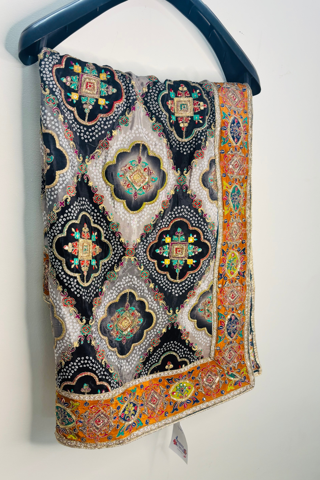 Zaheen - Black & Silver Crepe Dupatta