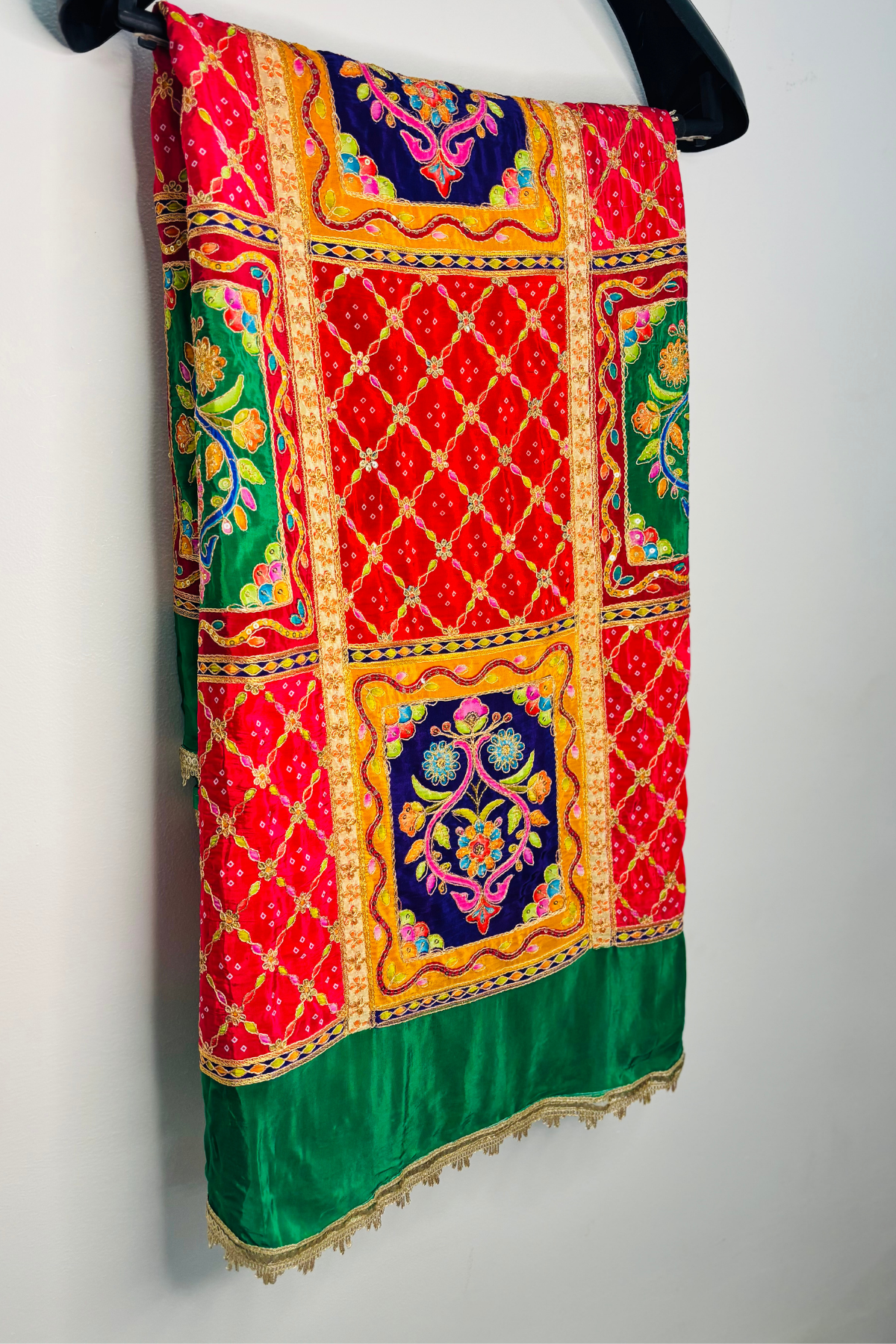 Meherbaan - Multicolor Crepe Dupatta